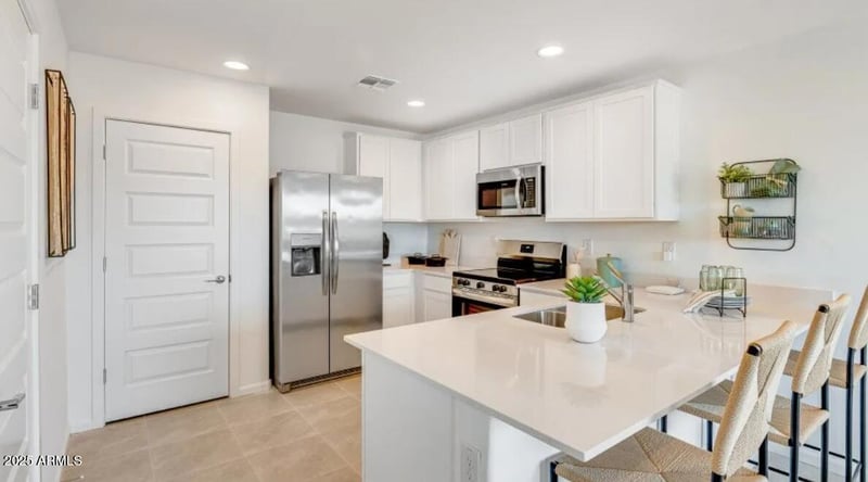 25083 174th Ln, Surprise, AZ 85387