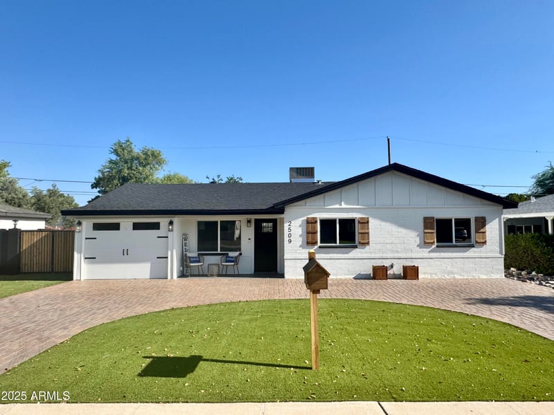 2509 Meadowbrook Ave, Phoenix, AZ 85016