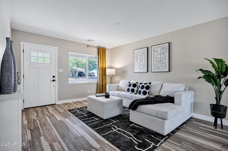 2509 Meadowbrook Ave, Phoenix, AZ 85016