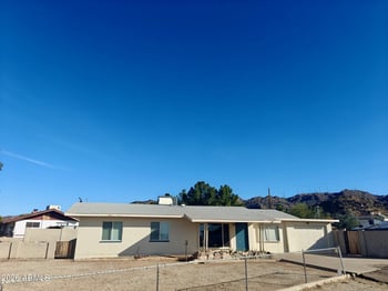 251 Buist Ave, Phoenix, AZ 85041