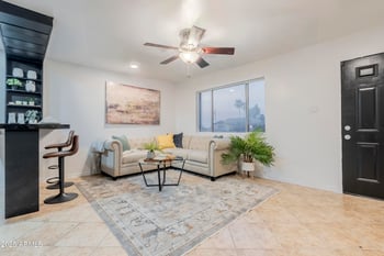 251 Desert Dr, Phoenix, AZ 85041