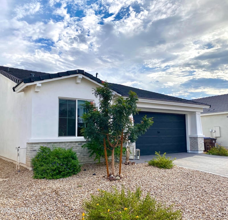 251 Mint Ln, San Tan Valley, AZ 85140