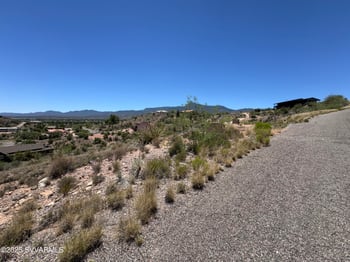 251 New Venture Rd #19, Clarkdale, AZ 86324