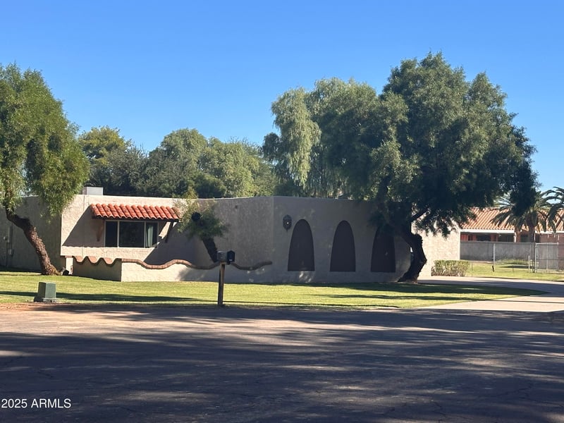 2510 Marlboro Dr, Chandler, AZ 85224