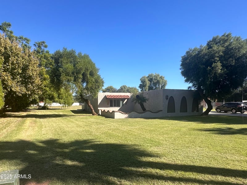 2510 Marlboro Dr, Chandler, AZ 85224