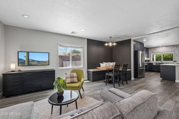 2510 N 14th St, Phoenix, AZ 85006