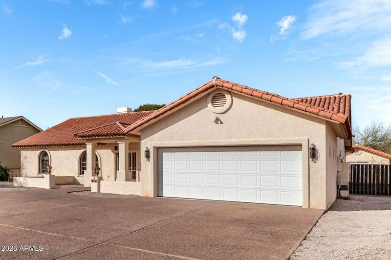 2510 N 55th St, Phoenix, AZ 85008