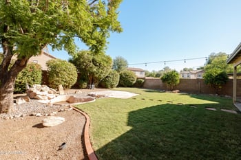 2510 White Feather Ln, Phoenix, AZ 85085