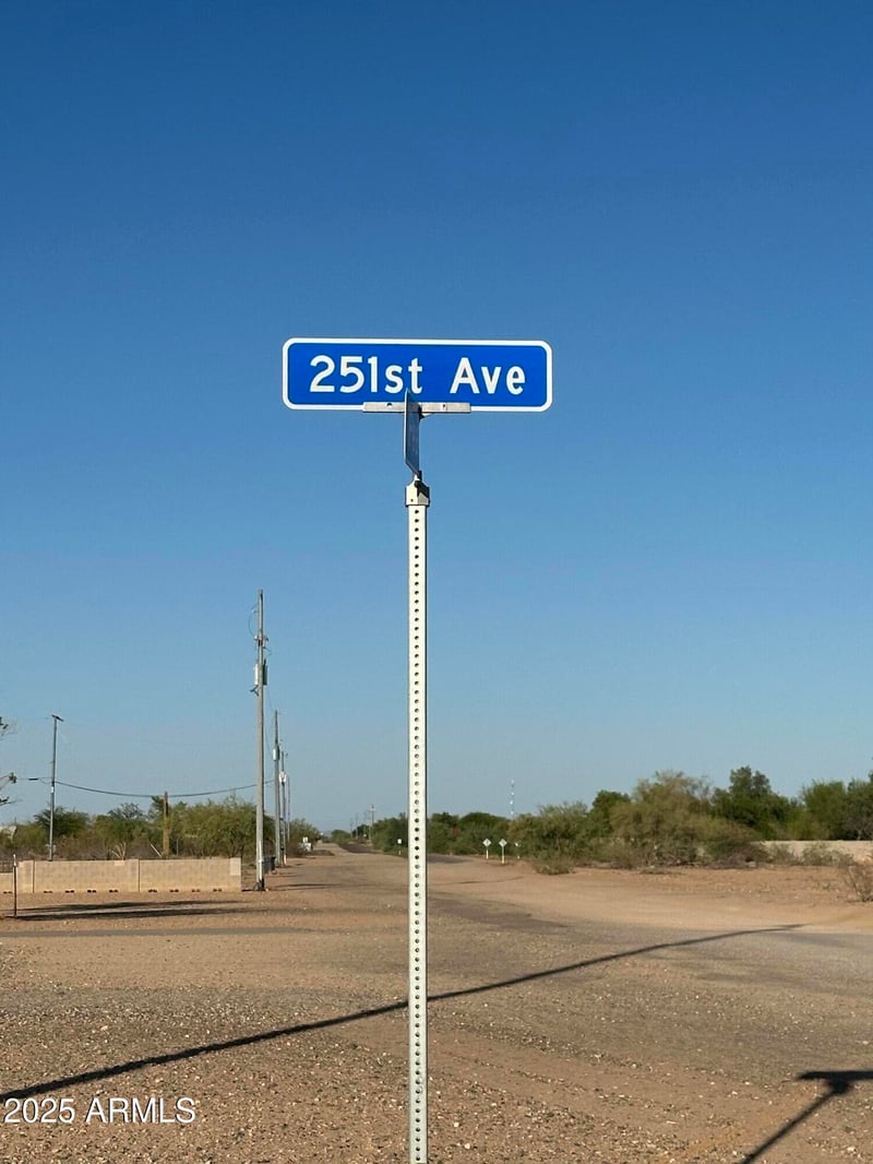 25100 Montgomery Rd #-, Wittmann, AZ 85361