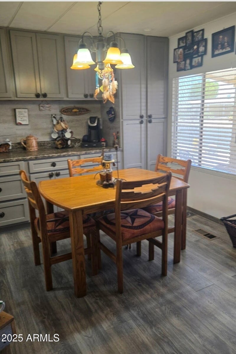 2511 56th St, Mesa, AZ 85215