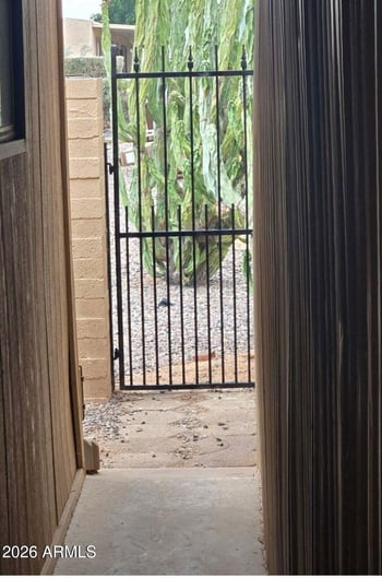 2511 56th St, Mesa, AZ 85215