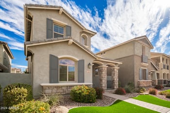 2511 Entwistle St, Gilbert, AZ 85295