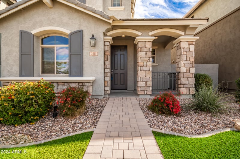 2511 Entwistle St, Gilbert, AZ 85295