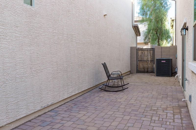 2511 N 73rd Dr, Phoenix, AZ 85035