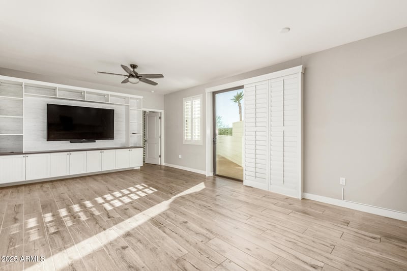 2511 Queen Creek Rd #105, Chandler, AZ 85248