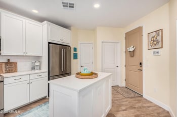 2511 Queen Creek Rd #163, Chandler, AZ 85248