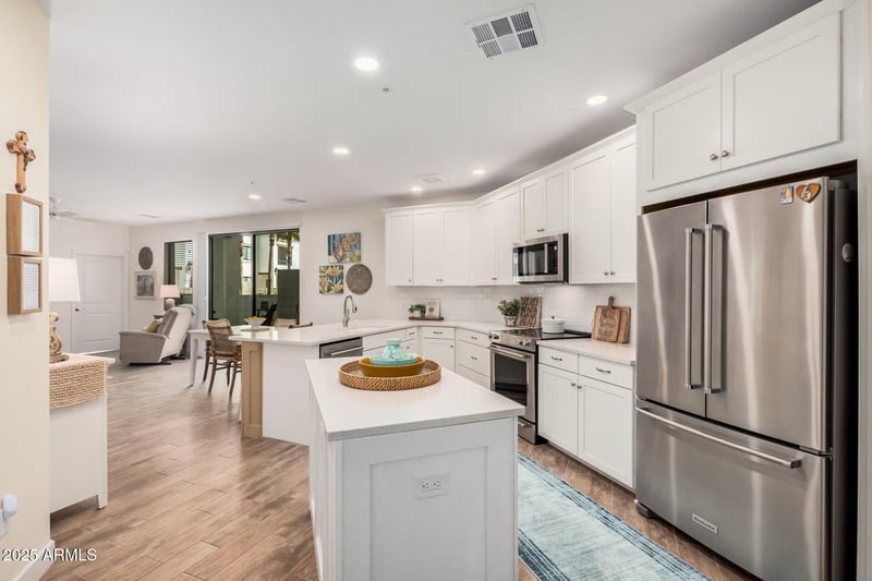 2511 Queen Creek Rd #163, Chandler, AZ 85248