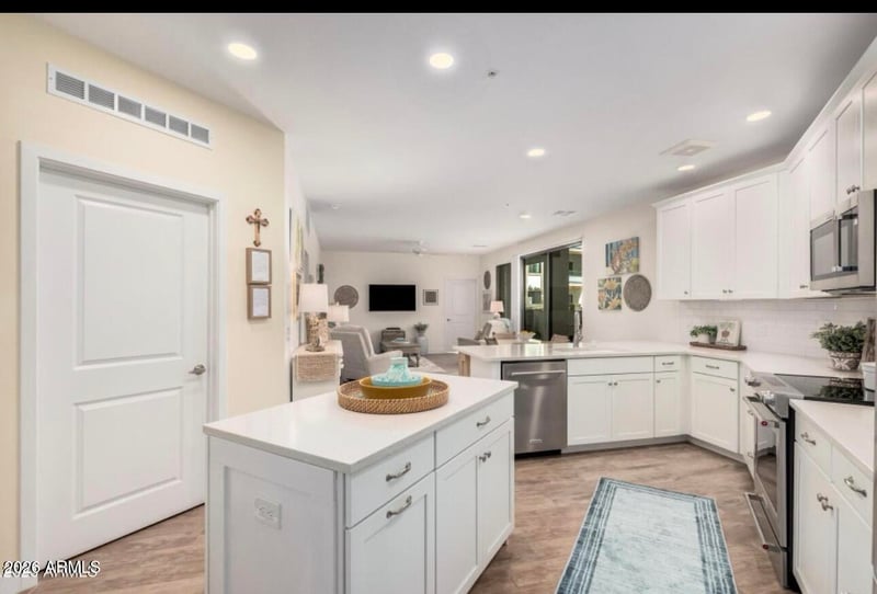 2511 Queen Creek Rd #163, Chandler, AZ 85248