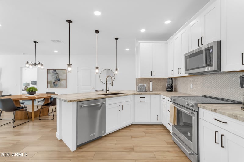 2511 Queen Creek Rd #165, Chandler, AZ 85248