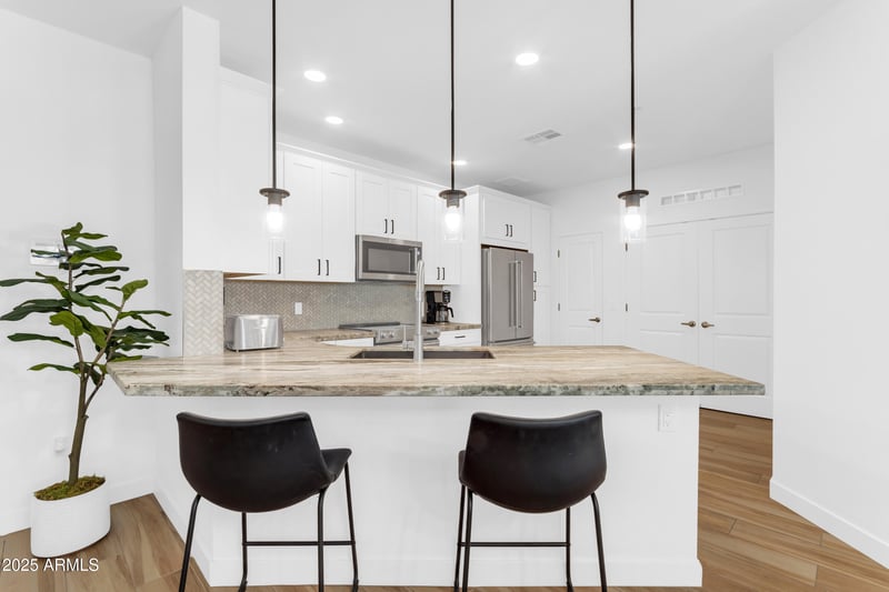 2511 Queen Creek Rd #165, Chandler, AZ 85248