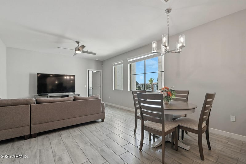 2511 Queen Creek Rd #205, Chandler, AZ 85248