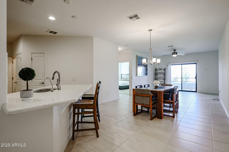 2511 Queen Creek Rd #337, Chandler, AZ 85248