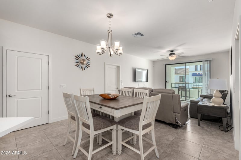 2511 Queen Creek Rd #415, Chandler, AZ 85248