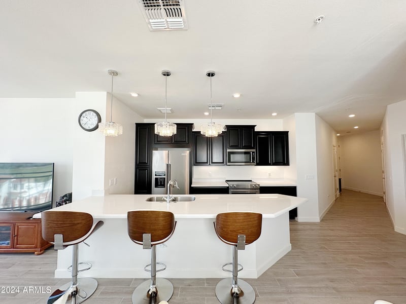 2511 Queen Creek Rd #417, Chandler, AZ 85248