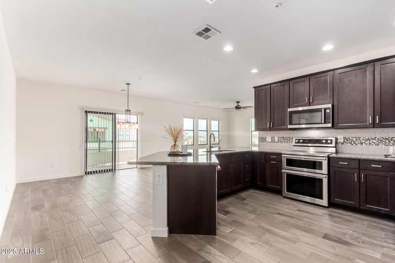 2511 Queen Creek Rd #426, Chandler, AZ 85248