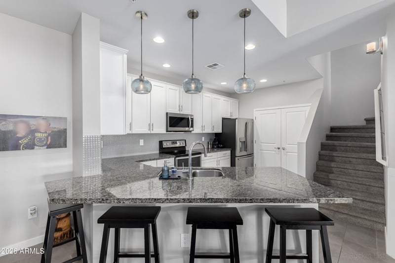 2511 Queen Creek Rd #430, Chandler, AZ 85248