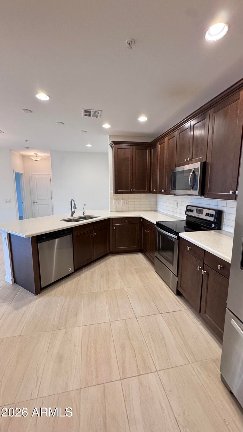 2511 Queen Creek Rd #337, Chandler, AZ 85248