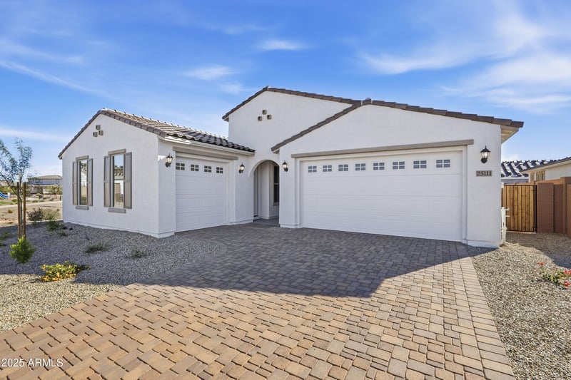 25111 170th Ln, Surprise, AZ 85387