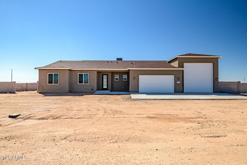 25113 Lowden Rd, Wittmann, AZ 85361