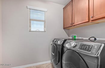25121 55th Dr, Phoenix, AZ 85083