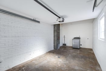 2513 E Turney Ave, Phoenix, AZ 85016