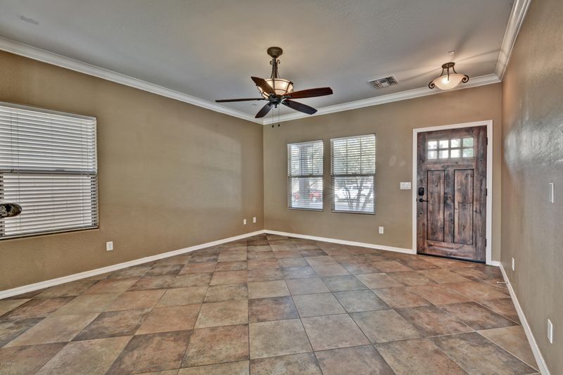 2513 W Cordia Ln, Phoenix, AZ 85085