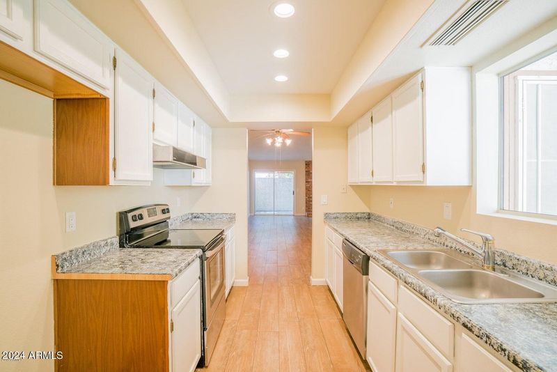 2513 W Willow Ave, Phoenix, AZ 85029