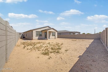 25137 W Wayland Dr, Buckeye, AZ 85326