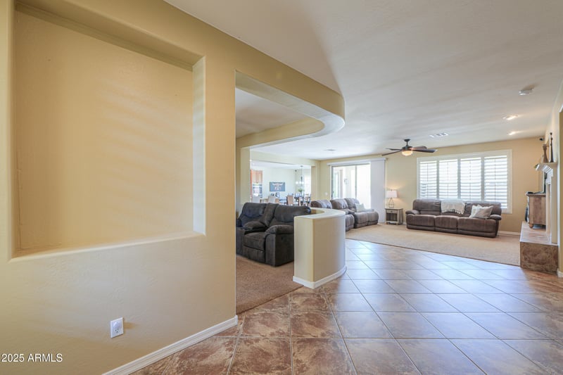 2514 Grand Canyon Dr, Chandler, AZ 85249