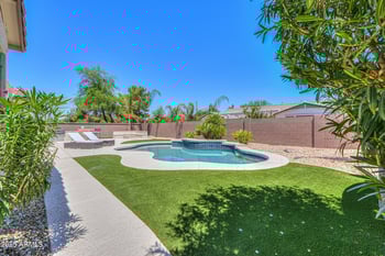 2514 Grand Canyon Dr, Chandler, AZ 85249