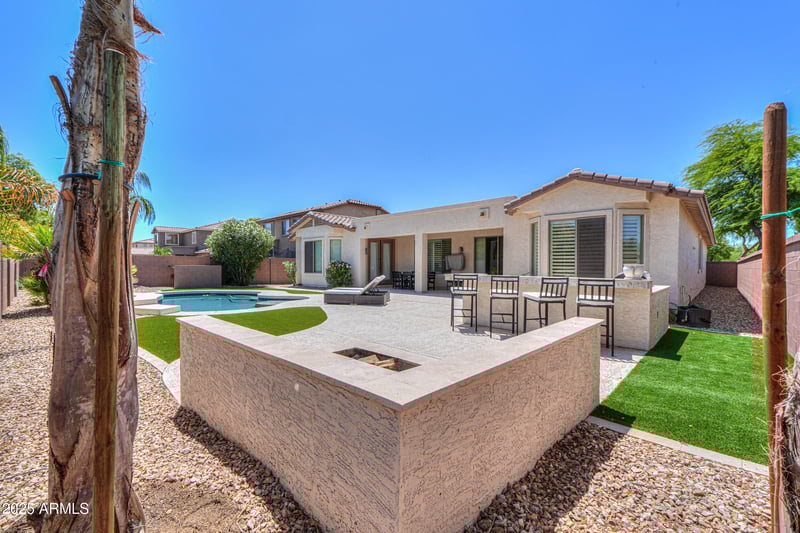 2514 Grand Canyon Dr, Chandler, AZ 85249