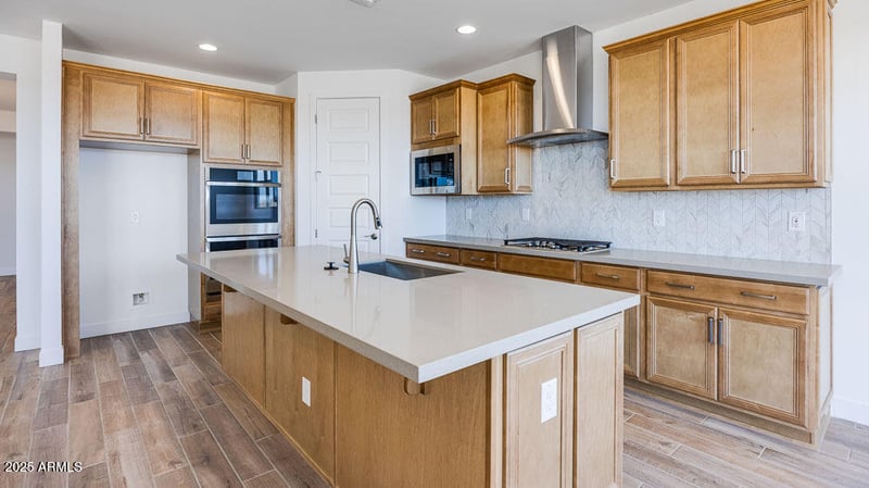 25149 171st Ave, Surprise, AZ 85387