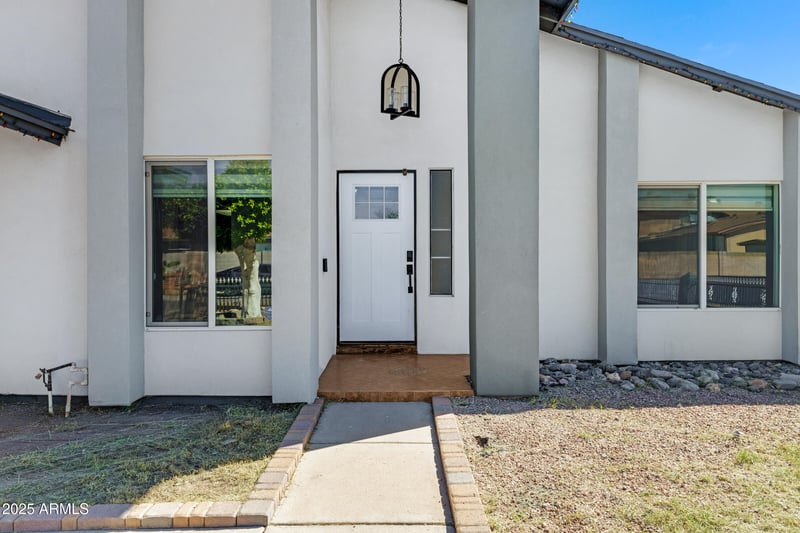 2515 43rd Dr, Phoenix, AZ 85035