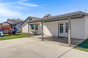 2515 43rd Dr, Phoenix, AZ 85035