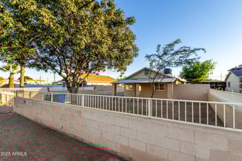 2515 Adams St, Phoenix, AZ 85034