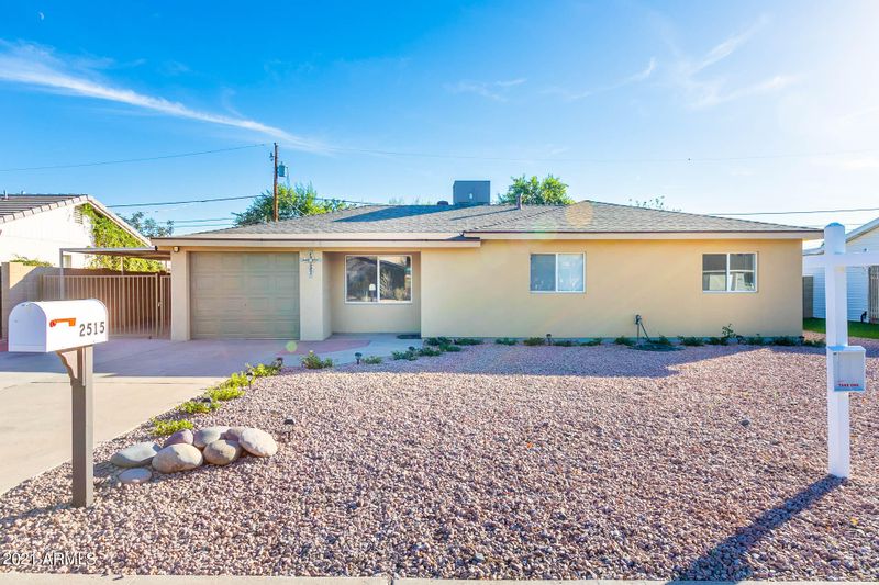 2515 E Meadowbrook Ave, Phoenix, AZ 85016