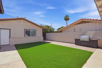2515 Palm Dr, Tempe, AZ 85282