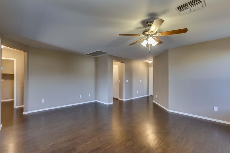 2515 W Romley Ave, Phoenix, AZ 85041