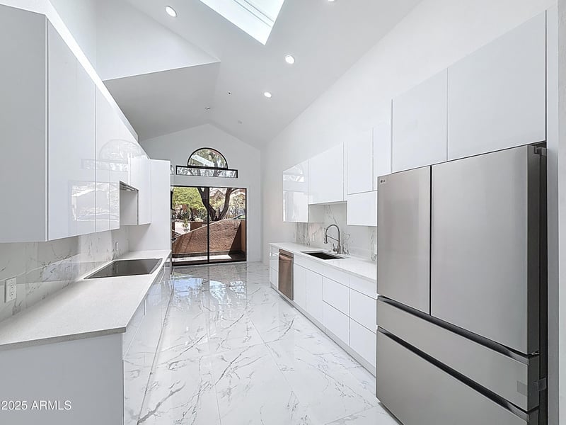 25150 Windy Walk Dr #14, Scottsdale, AZ 85255