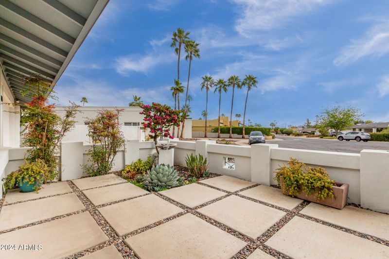 2516 E Cochise Rd, Phoenix, AZ 85028